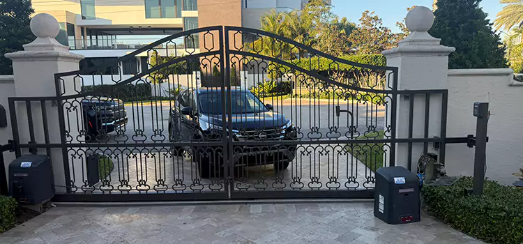 Driveway Gate Maintenance Crystal Lake