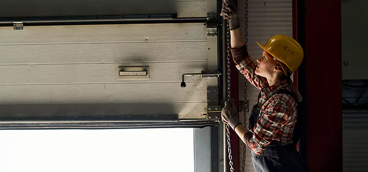 Addressing Common Garage Door Stoppage Issues in Crystal Lake, IL